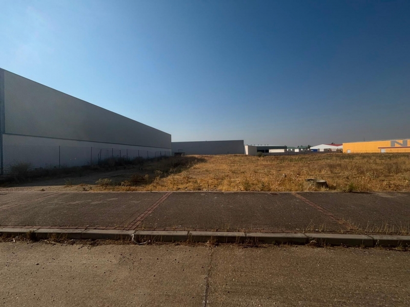 g_43535-1-2