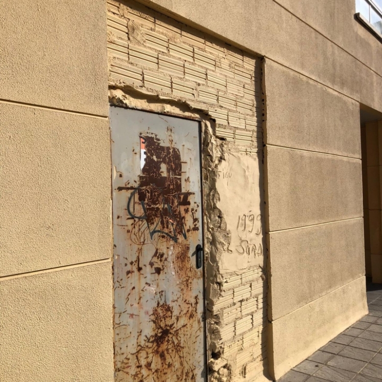 Local comercial grande en venta en Cisterniga