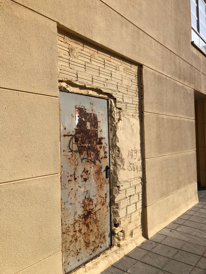 Local comercial grande en venta en Cisterniga