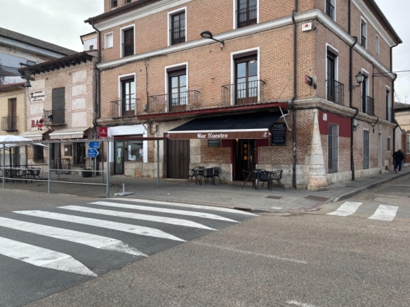 Bar en traspaso equipado en Rueda