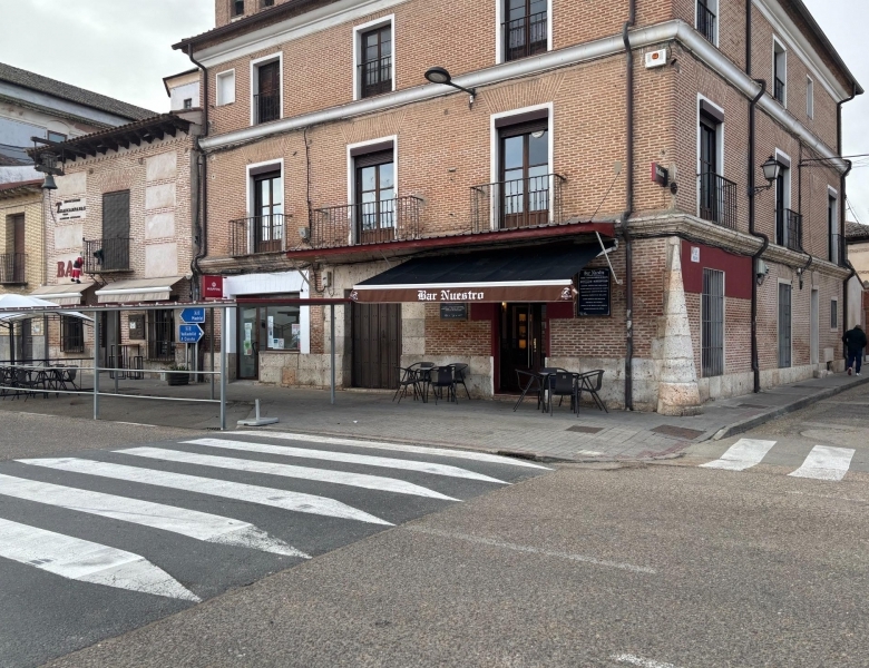 Bar en traspaso equipado en Rueda