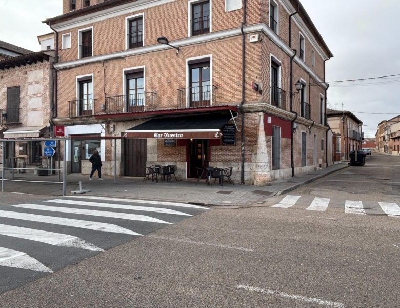 Bar en traspaso equipado en Rueda