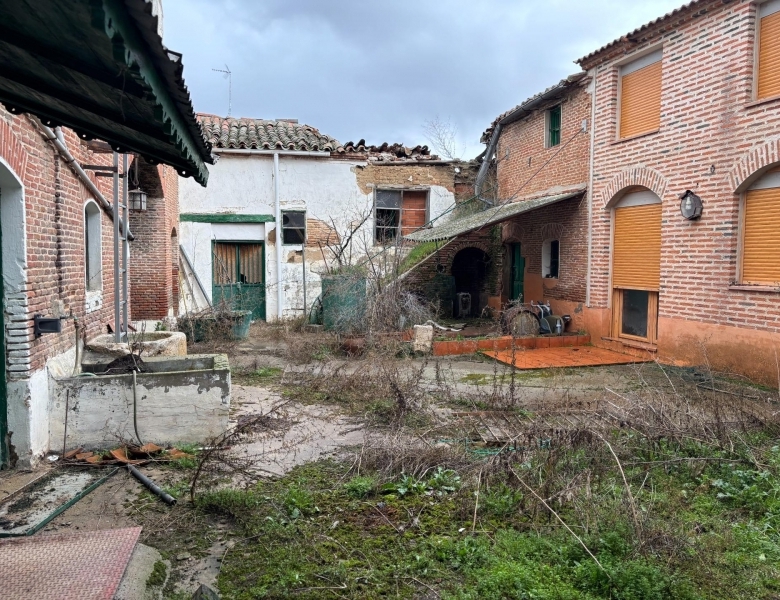 Excepcional casa en Nava del Rey