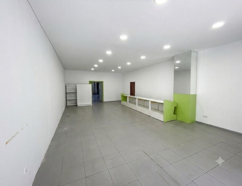 VENTA/ALQUILER LOCAL COMERCIAL EN HERNANDO DE ACUÑA