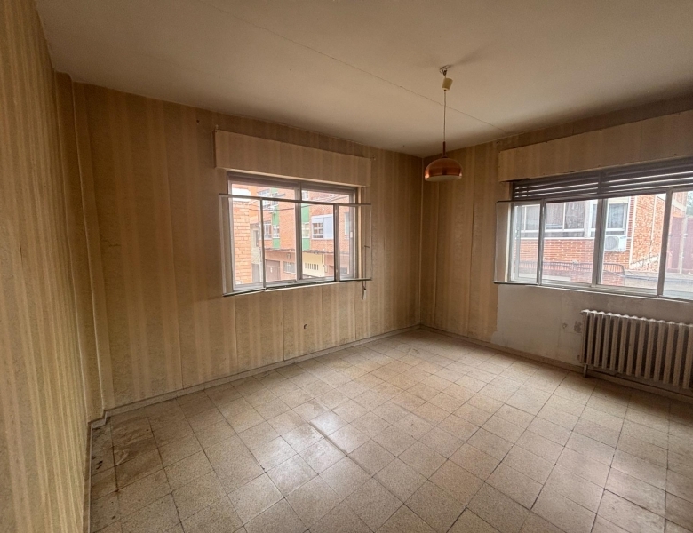 Piso barato en venta a reformar en Medina del Campo