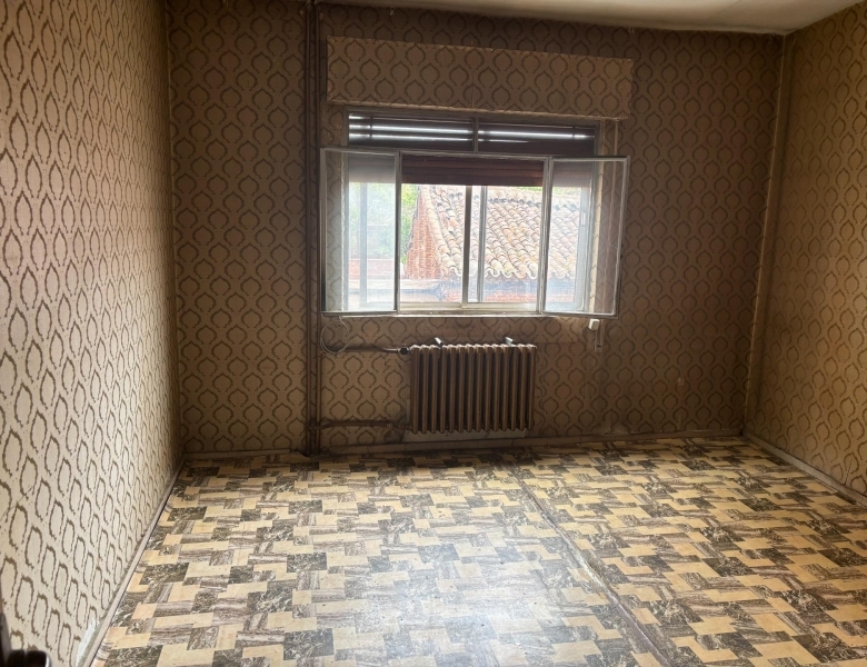 Piso barato en venta a reformar en Medina del Campo