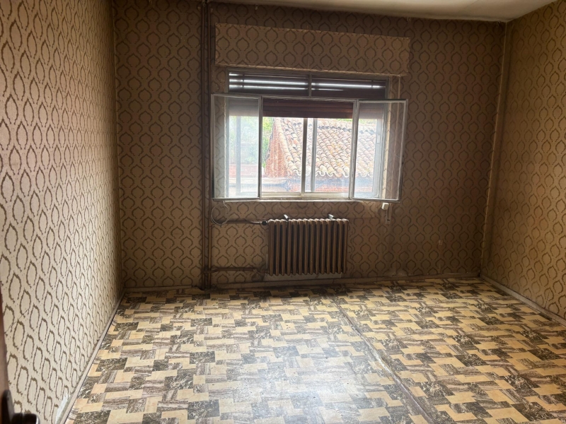 Piso barato en venta a reformar en Medina del Campo