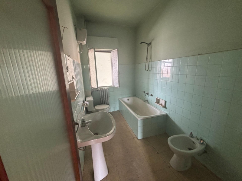 Piso barato en venta a reformar en Medina del Campo