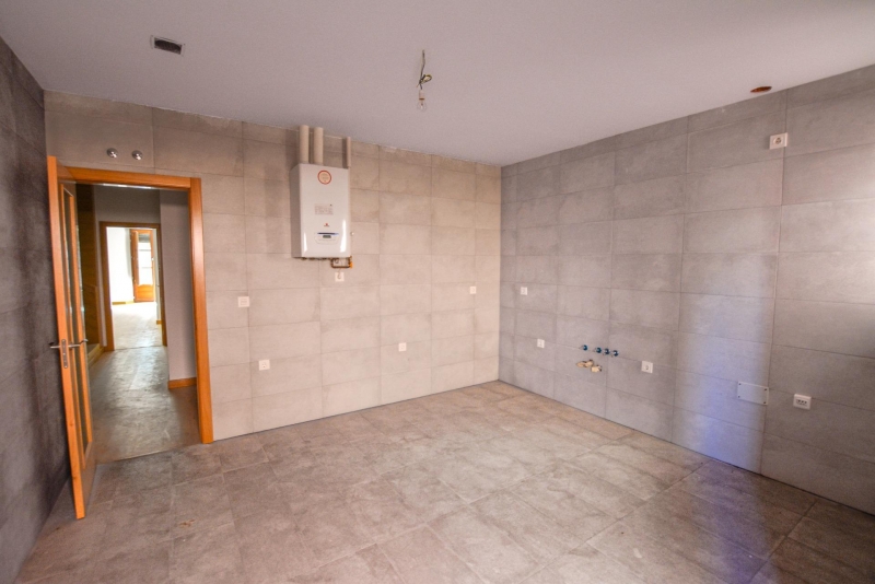 g_40870-48-5 Dúplex en venta 3 habitaciones Medina del Campo