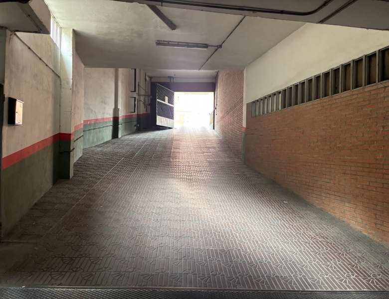 Cochera en venta centro de Medina del Campo