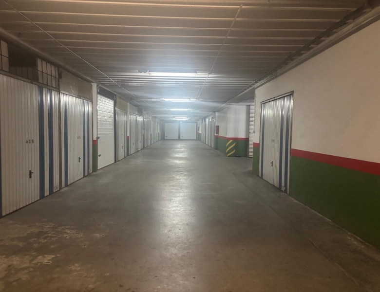 Cochera en venta centro de Medina del Campo