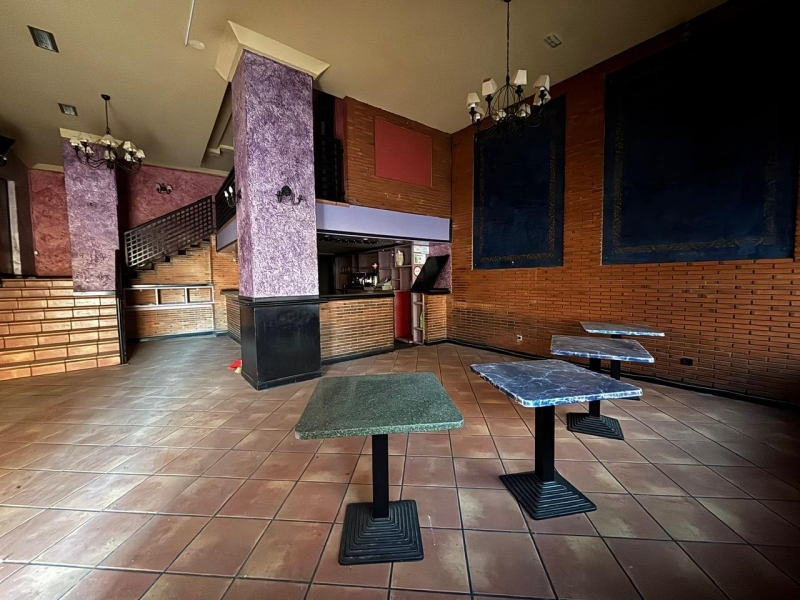 Local comercial en venta centro de Medina del Campo