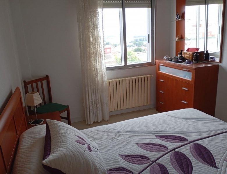 Piso en venta 3 habitaciones y garaje en Castronuño