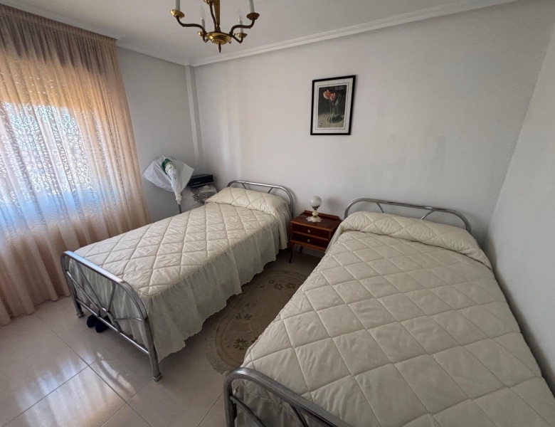 Piso en venta 3 habitaciones y garaje en Castronuño