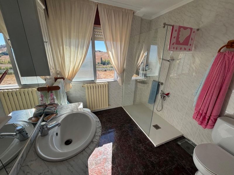 Piso en venta 3 habitaciones y garaje en Castronuño