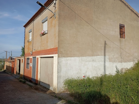 Casa de pueblo en venta Siete Iglesias de Trabancos