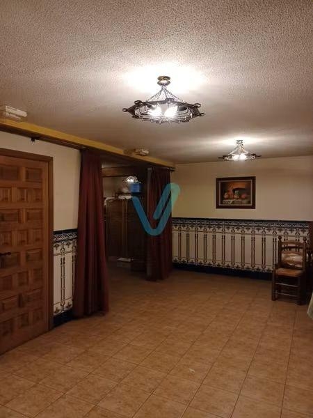 Cafetería bar grande en venta en Íscar Valladolid