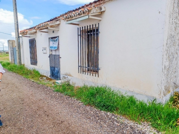 Casa de campo en venta en Pedrajas de San Esteban