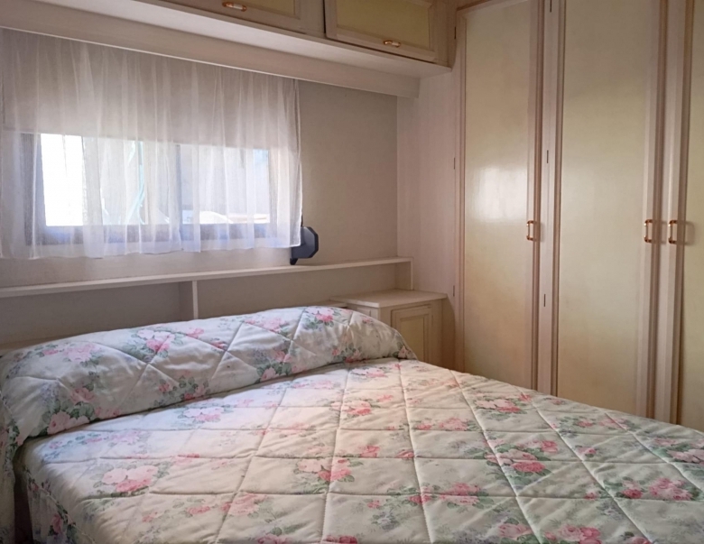 Chalet en venta con jardín en Cubillas de Santa María