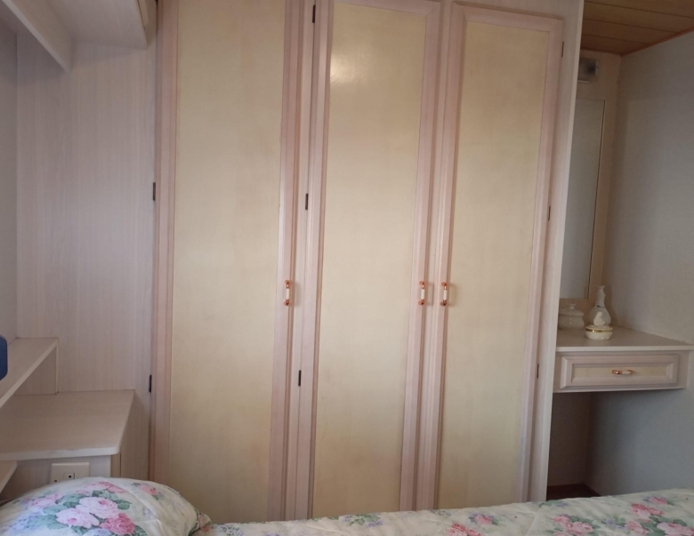 Chalet en venta con jardín en Cubillas de Santa María