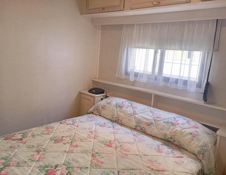 Chalet en venta con jardín en Cubillas de Santa María