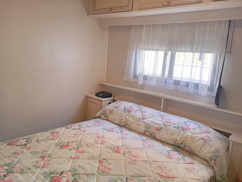 Chalet en venta con jardín en Cubillas de Santa María