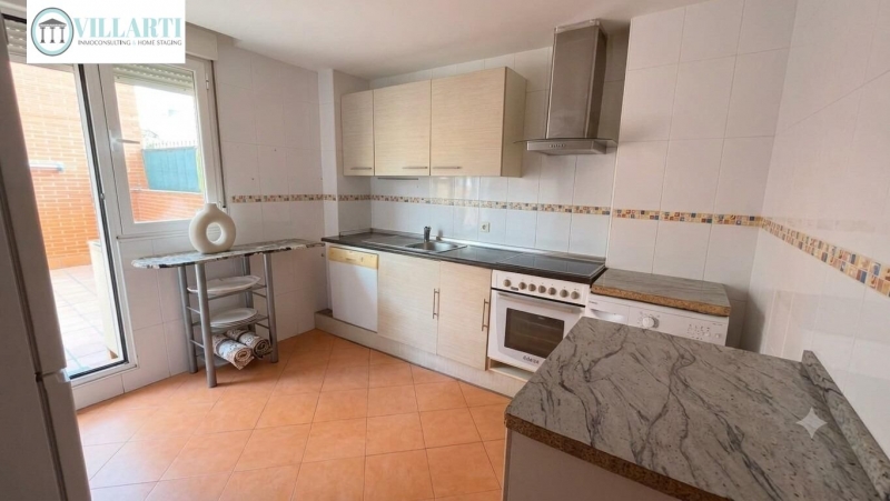 Piso en venta con garaje Trobajo del Camino