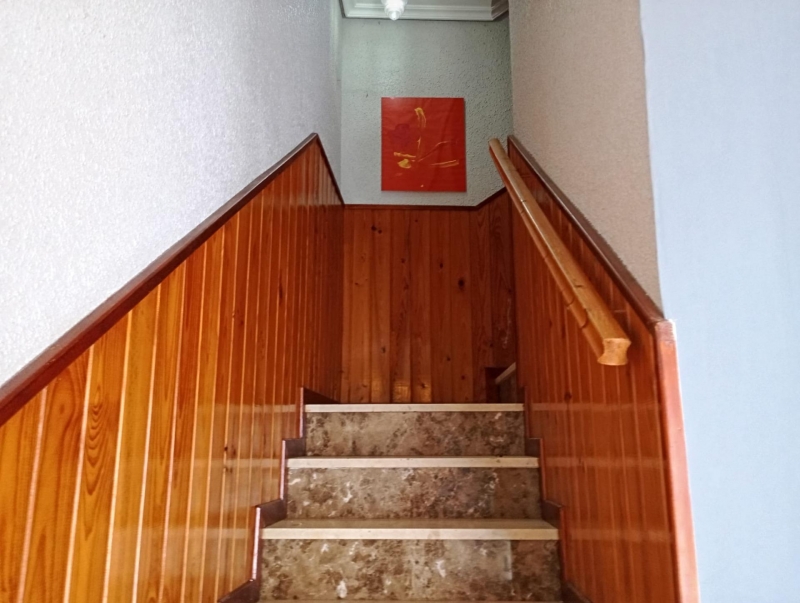 Chalet en venta 4 habitaciones y patio en Castronuño