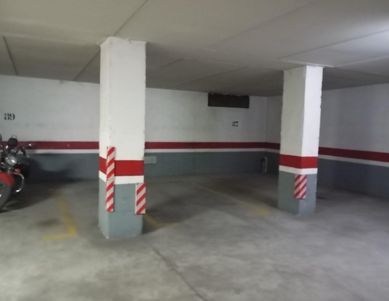 VENTA PLAZA DE GARAJE EN CALLE HERNANDO DE ACUÑA