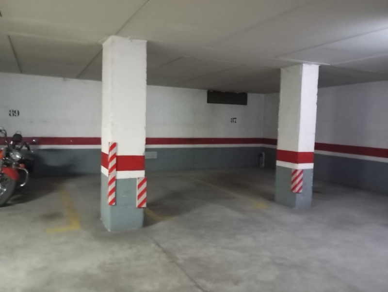 VENTA PLAZA DE GARAJE EN CALLE HERNANDO DE ACUÑA