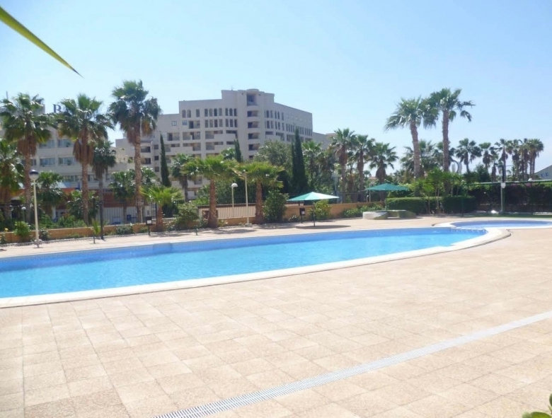 Piso en venta con garaje zona playa Oropesa del Mar