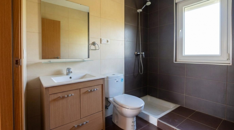 Chalet en venta 4 habitaciones Paseo Real Onzonilla