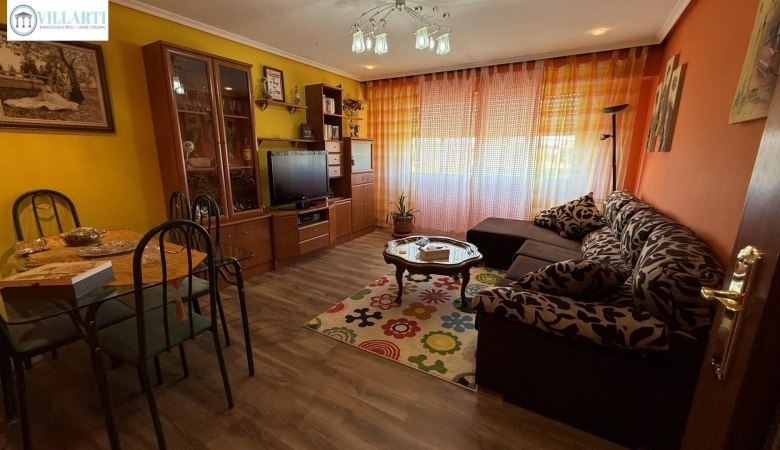 Chalet en venta con piscina en Trobajo del Camino
