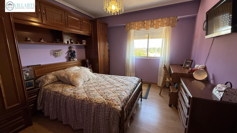 Chalet en venta con piscina en Trobajo del Camino