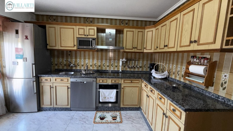 Chalet en venta con piscina en Trobajo del Camino