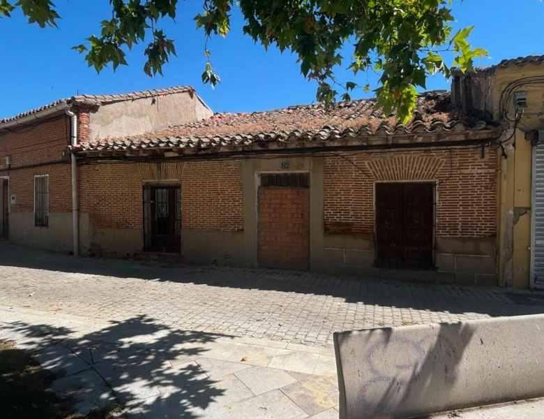 Casa de pueblo en venta a reformar Medina del Campo