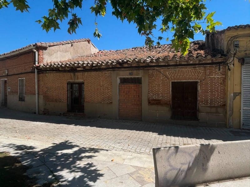 Casa de pueblo en venta a reformar Medina del Campo