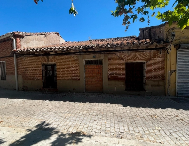 Casa de pueblo en venta a reformar Medina del Campo