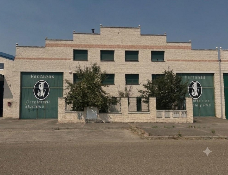 Nave industrial en venta en Medina del Campo