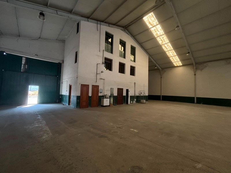 Nave industrial en venta en Medina del Campo