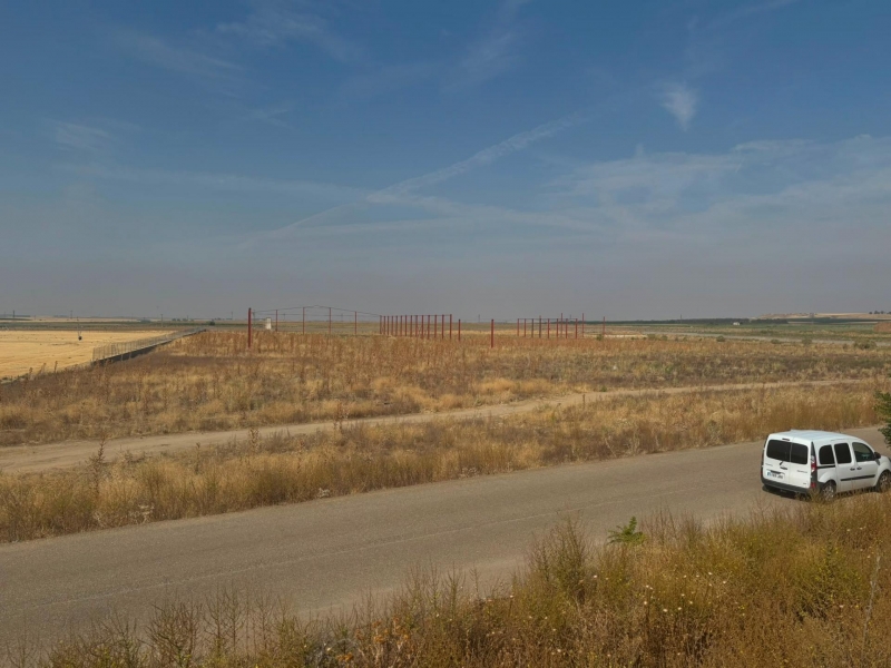 g_43533-3-4 Amplio terreno industrial en Medina del Campo