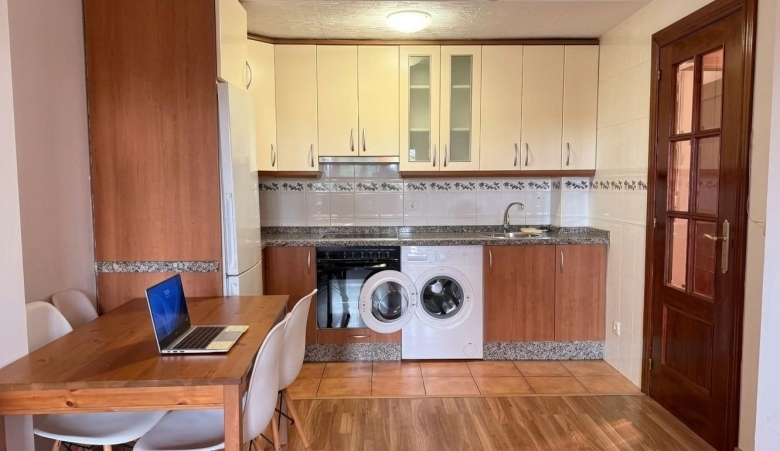 Piso en venta 2 habitaciones en Los Carniegos León