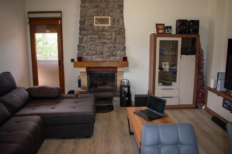 Chalet en venta con piscina en Las Fuentes Mojados